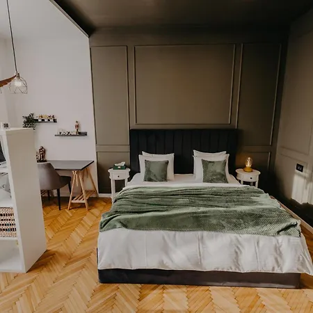 Olive & Oak - Center & Parking Apartament *
