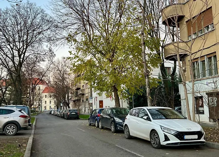 Olive & Oak - Center & Parking Apartamento